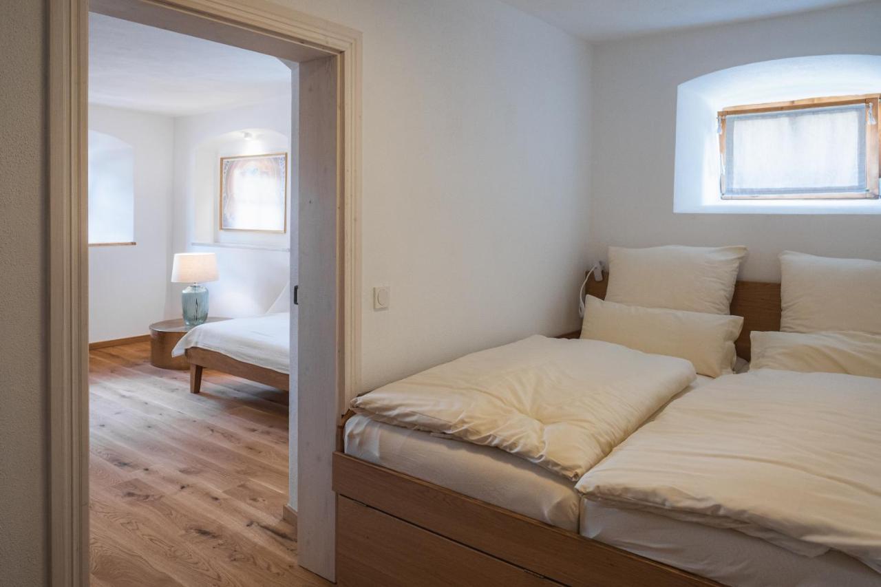 Historische Wohnung Mit Gehobenem Ambiente Walting Bagian luar foto